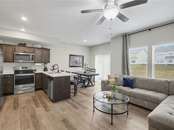316 N 5th Terrace, Louisburg, KS 66053