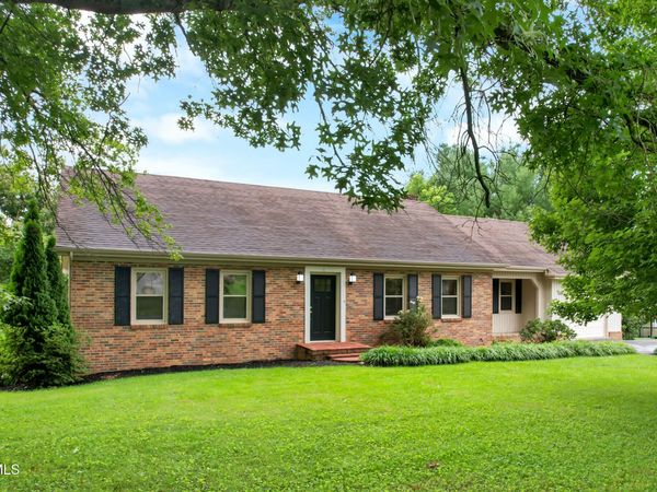 19452 Pleasant View Drive, Abingdon, VA 24211
