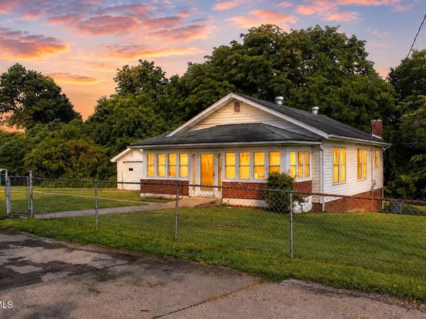 273 Joyce Parsons Drive, Pennington Gap, VA 24277