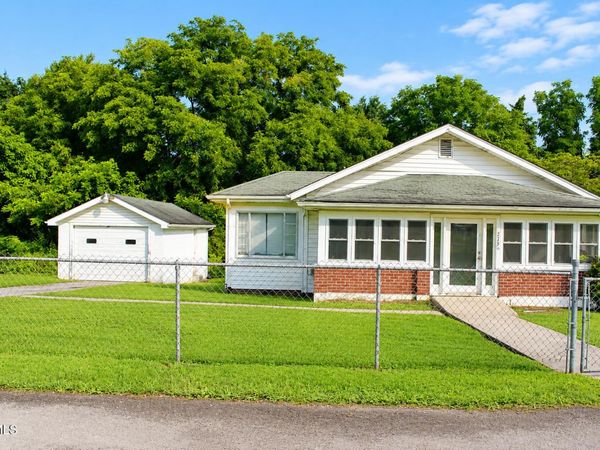 273 Joyce Parsons Drive, Pennington Gap, VA 24277