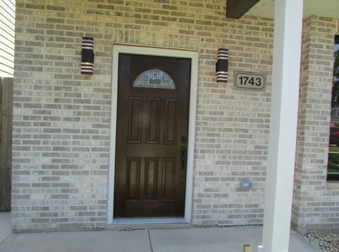 Main Photo