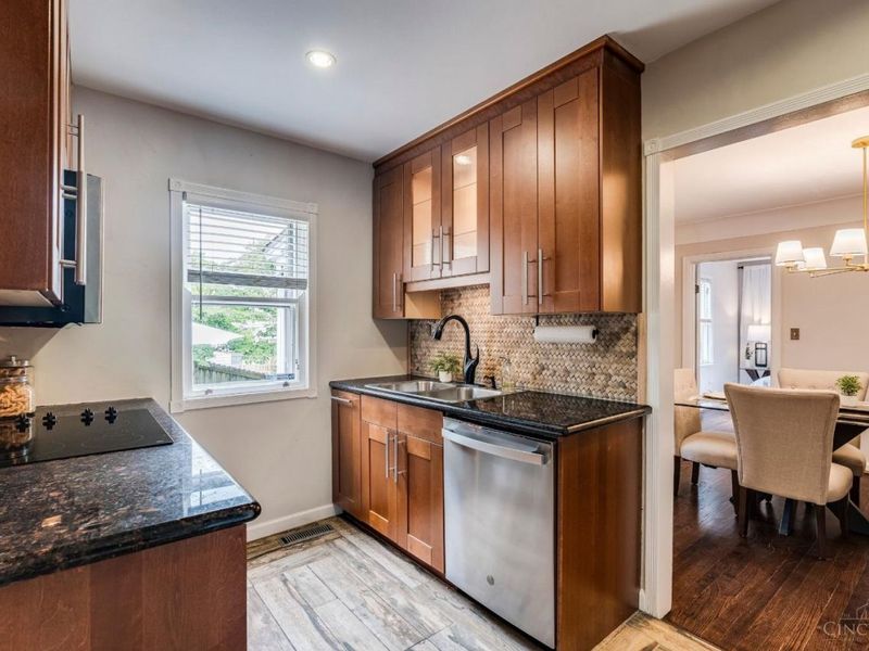 3836 Marburg Avenue, Cincinnati, OH 45209 Photo 14