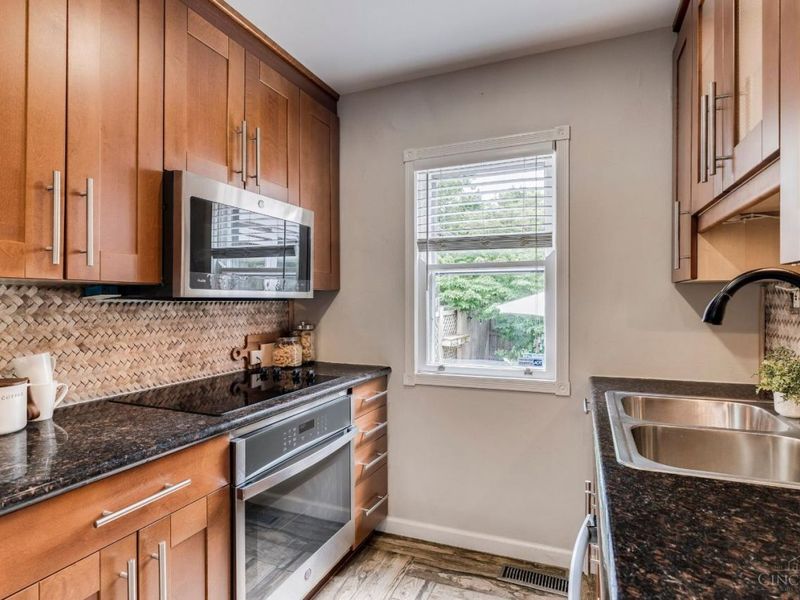 3836 Marburg Avenue, Cincinnati, OH 45209 Photo 15