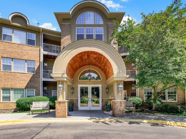 3800 85th Avenue N, Unit 117, Brooklyn Park, MN 55443