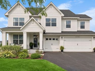 4391 Millstone Drive, Chaska, MN 55318