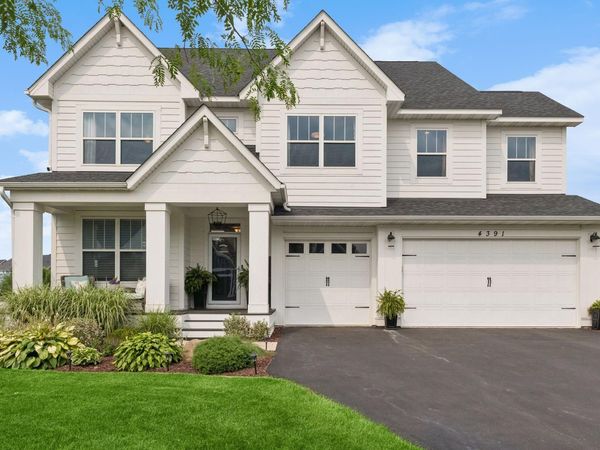4391 Millstone Drive, Chaska, MN 55318