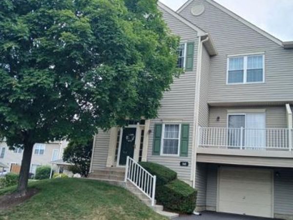 348 BLUESTONE COURT , COLLEGEVILLE, PA 19426