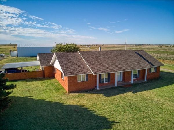 17320 E 1250 Road, Erick, OK 73645
