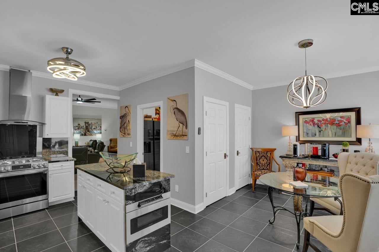 137 Ridgemont Drive  Photo 18