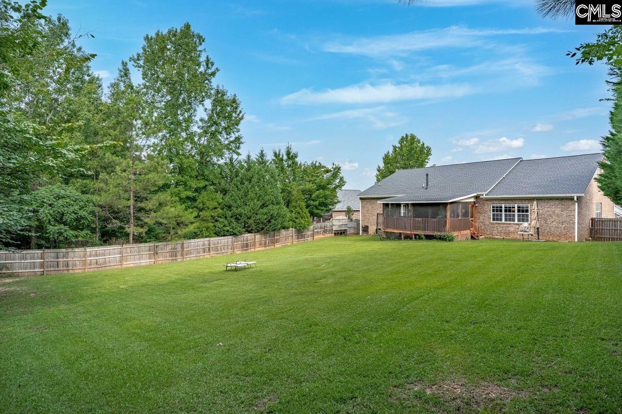 137 Ridgemont Drive  Photo 41