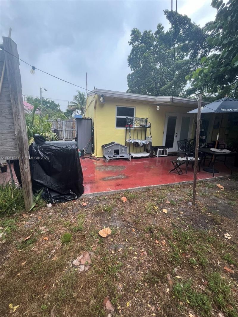 240 NE 23rd Ct, Pompano Beach, FL 33060 Photo