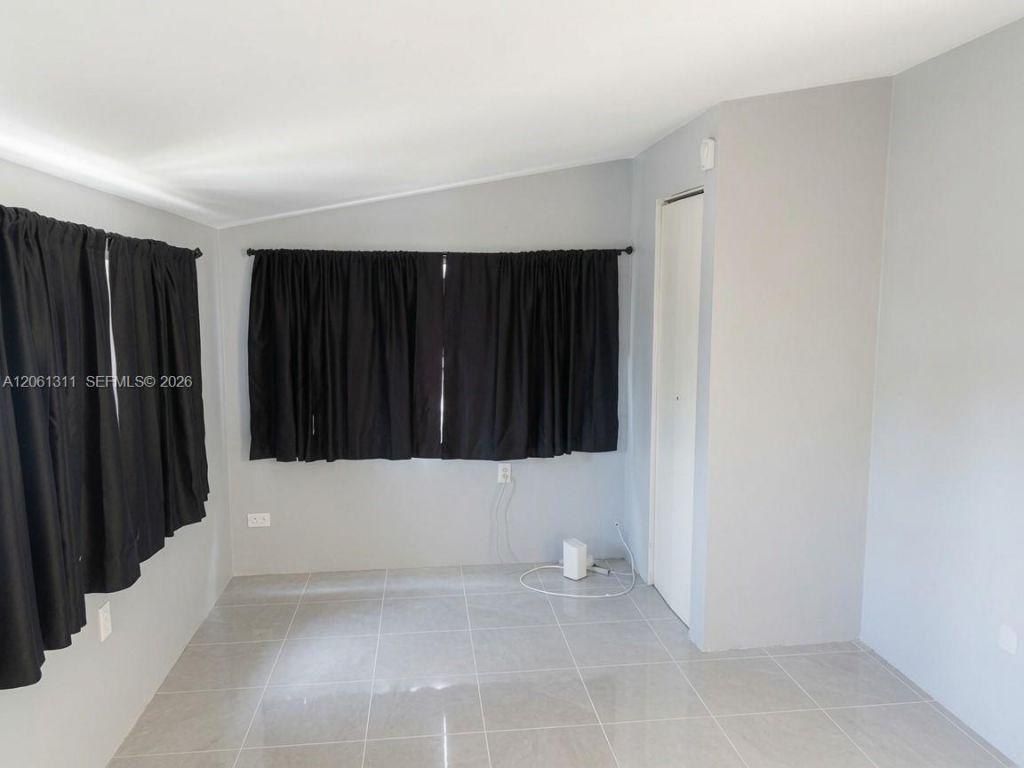 240 NE 23rd Ct, Pompano Beach, FL 33060 Photo