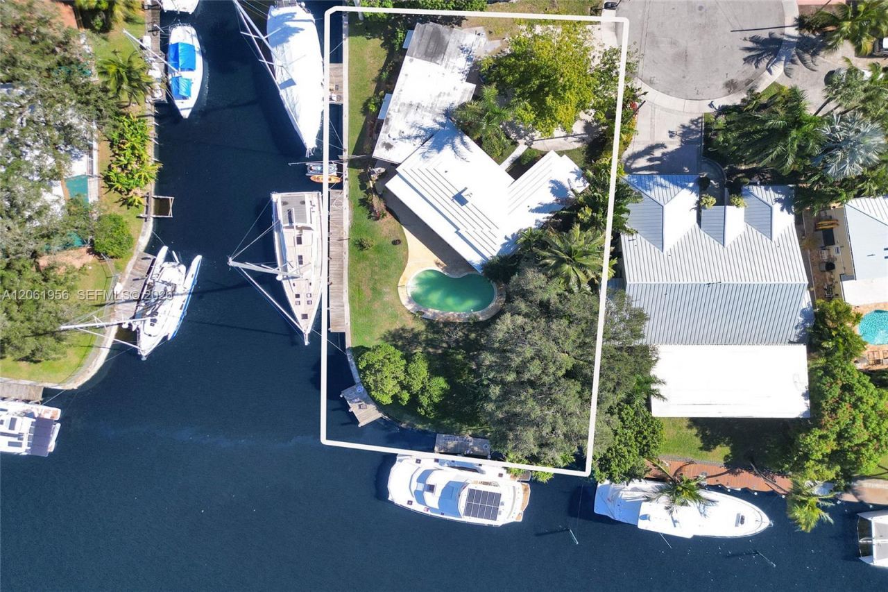 1321 Mandarin Isle , Fort Lauderdale, FL 33315 Photo