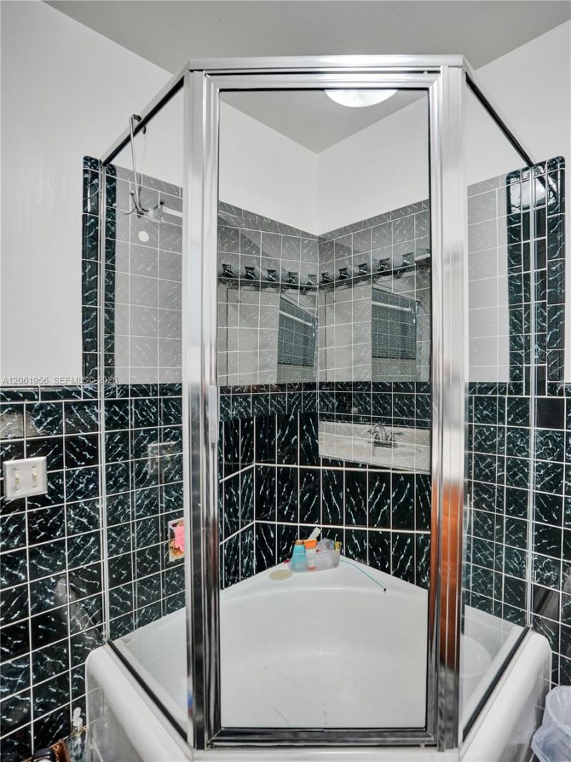 1321 Mandarin Isle , Fort Lauderdale, FL 33315 Photo