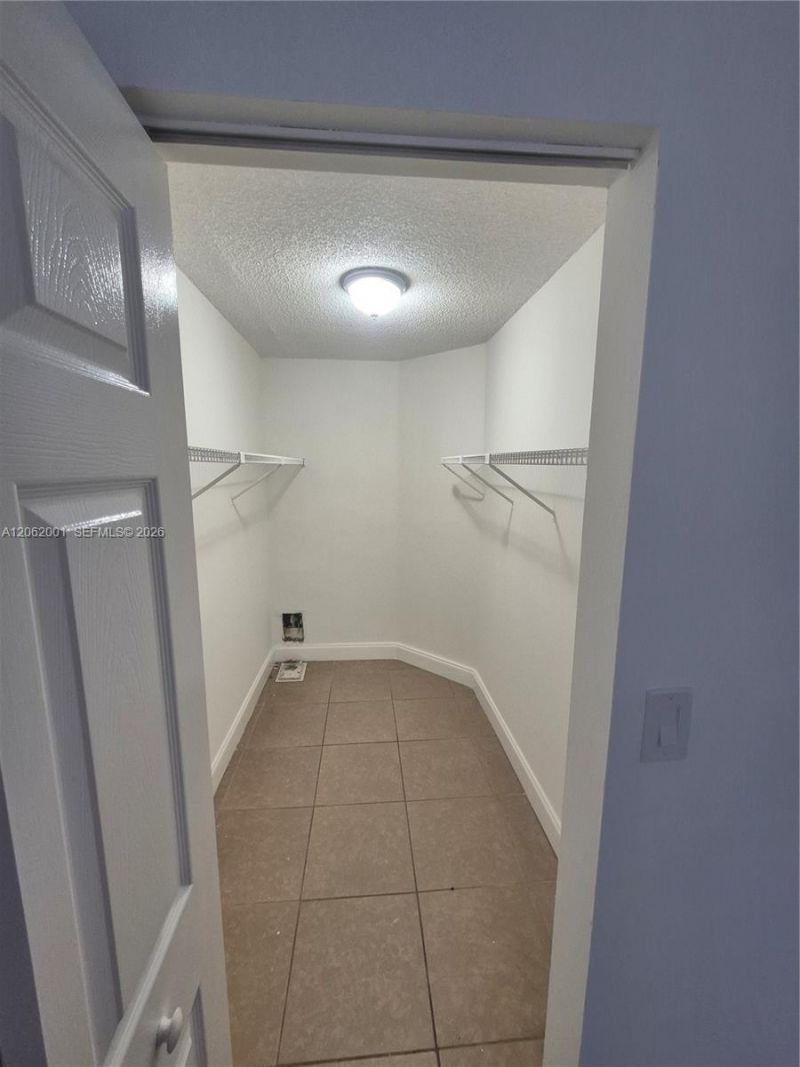 831 Lyons Rd , Unit 23203, Coconut Creek, FL 33063 Photo