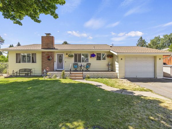 1140 McClellan Drive, Klamath Falls, OR 97603