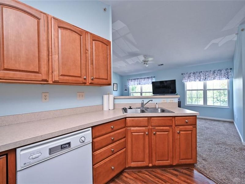 1064 Heritage Green Drive, Monroe, OH 45050 Photo 17