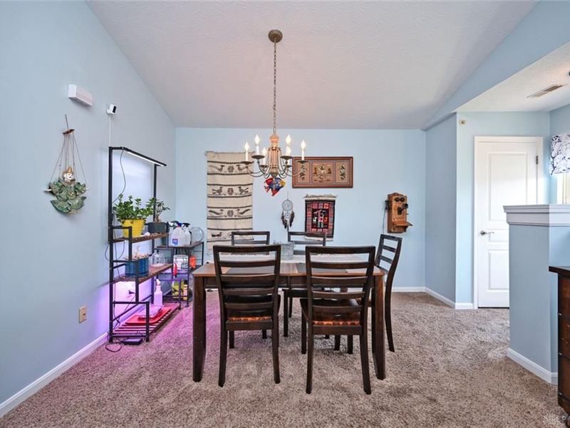 1064 Heritage Green Drive, Monroe, OH 45050 Photo 6