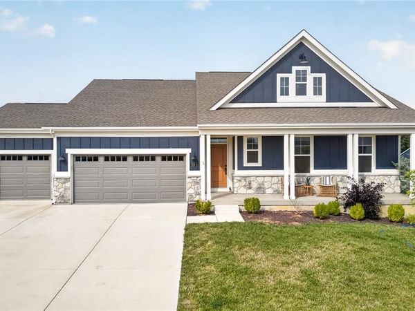 220 Knob Creek Court, Lake St Louis, MO 63367