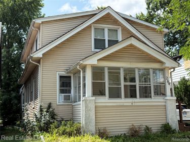 264 E Woodland Street, Ferndale, Mi 48220