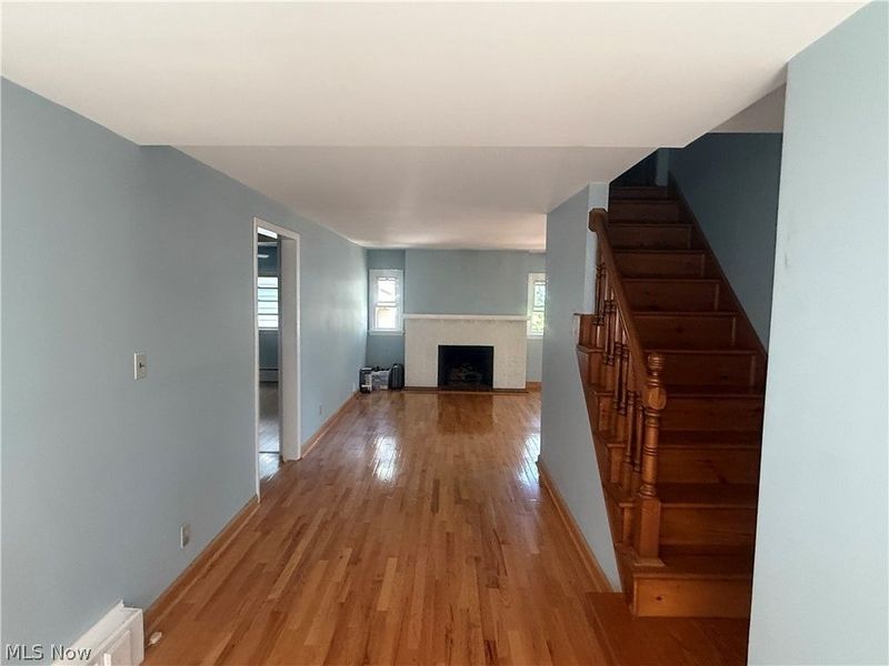 390 Oak Cliff Drive, Bay Village, OH 44140 Photo 6