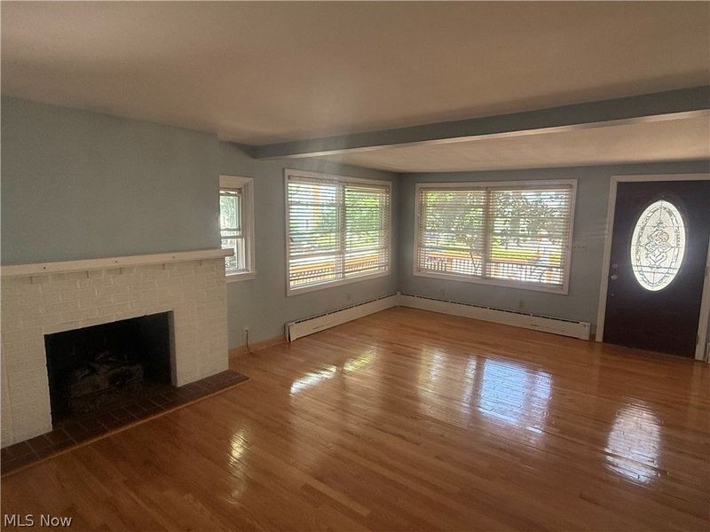 390 Oak Cliff Drive, Bay Village, OH 44140 Photo 7