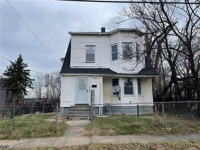 9703 Elwell Avenue, Cleveland, OH 44104 Photo 2