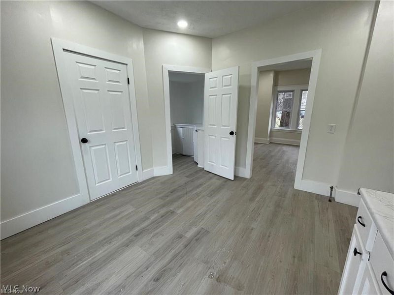 9703 Elwell Avenue, Cleveland, OH 44104 Photo 5