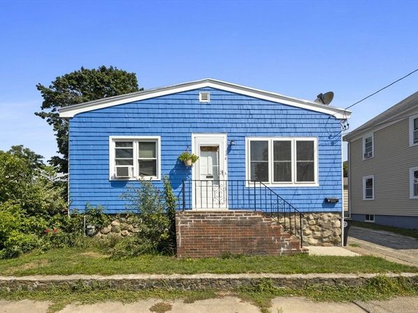 4 Arthur, Salem, MA 01970
