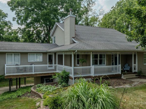 6477 Usborne Road, Freeport, MI 49325