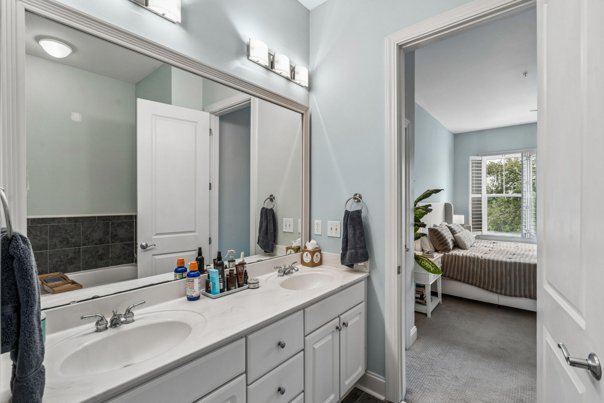 200 River Landing Drive Photo 18