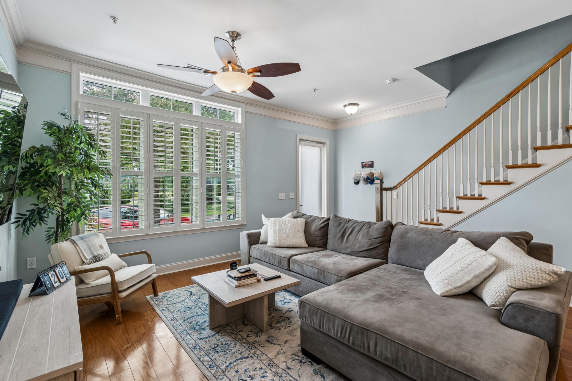 200 River Landing Drive Photo 5