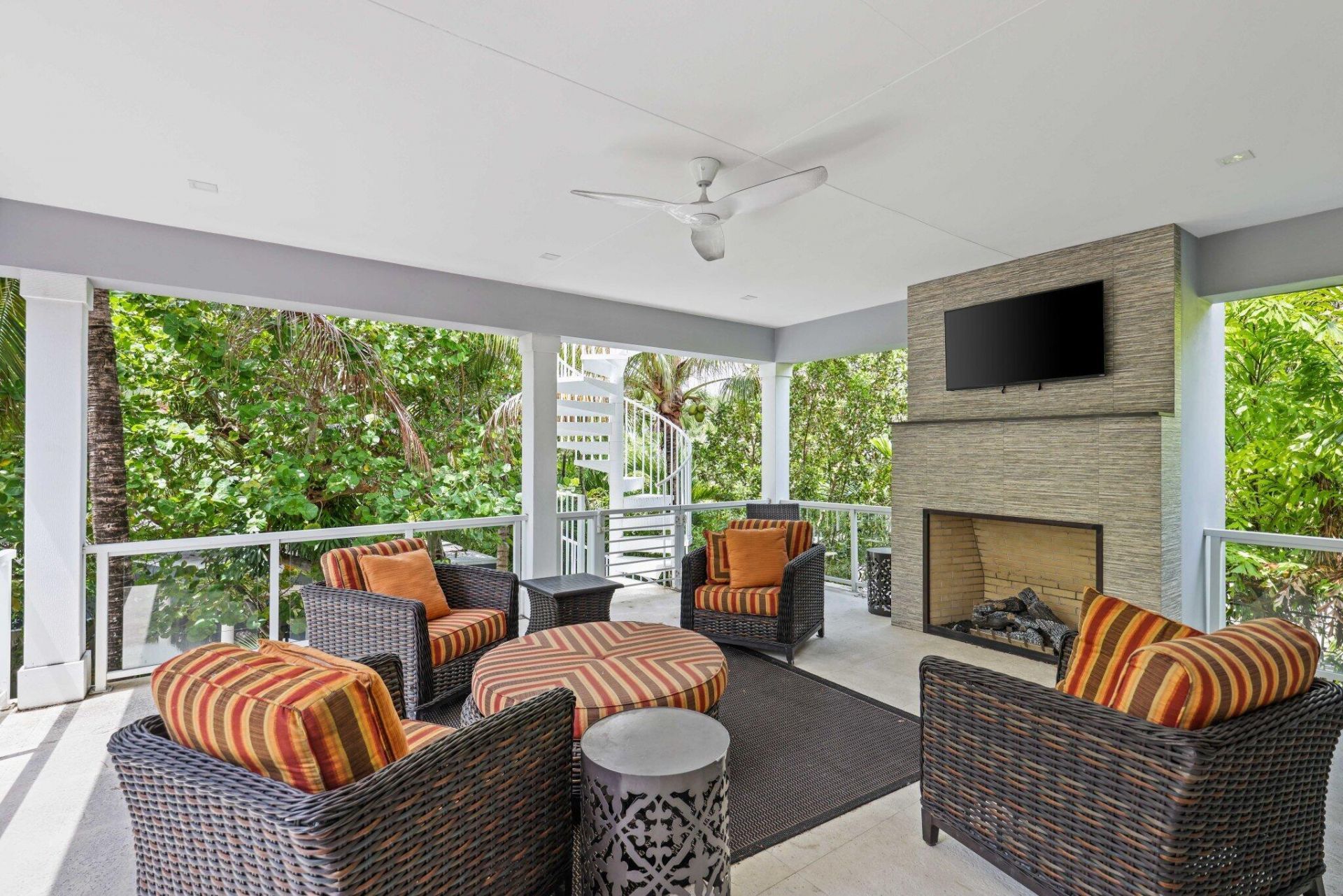 12 Sylvan Lane, Fort Lauderdale, FL 33316 Photo