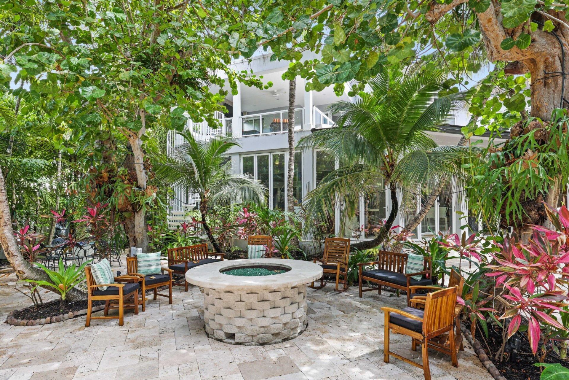 12 Sylvan Lane, Fort Lauderdale, FL 33316 Photo