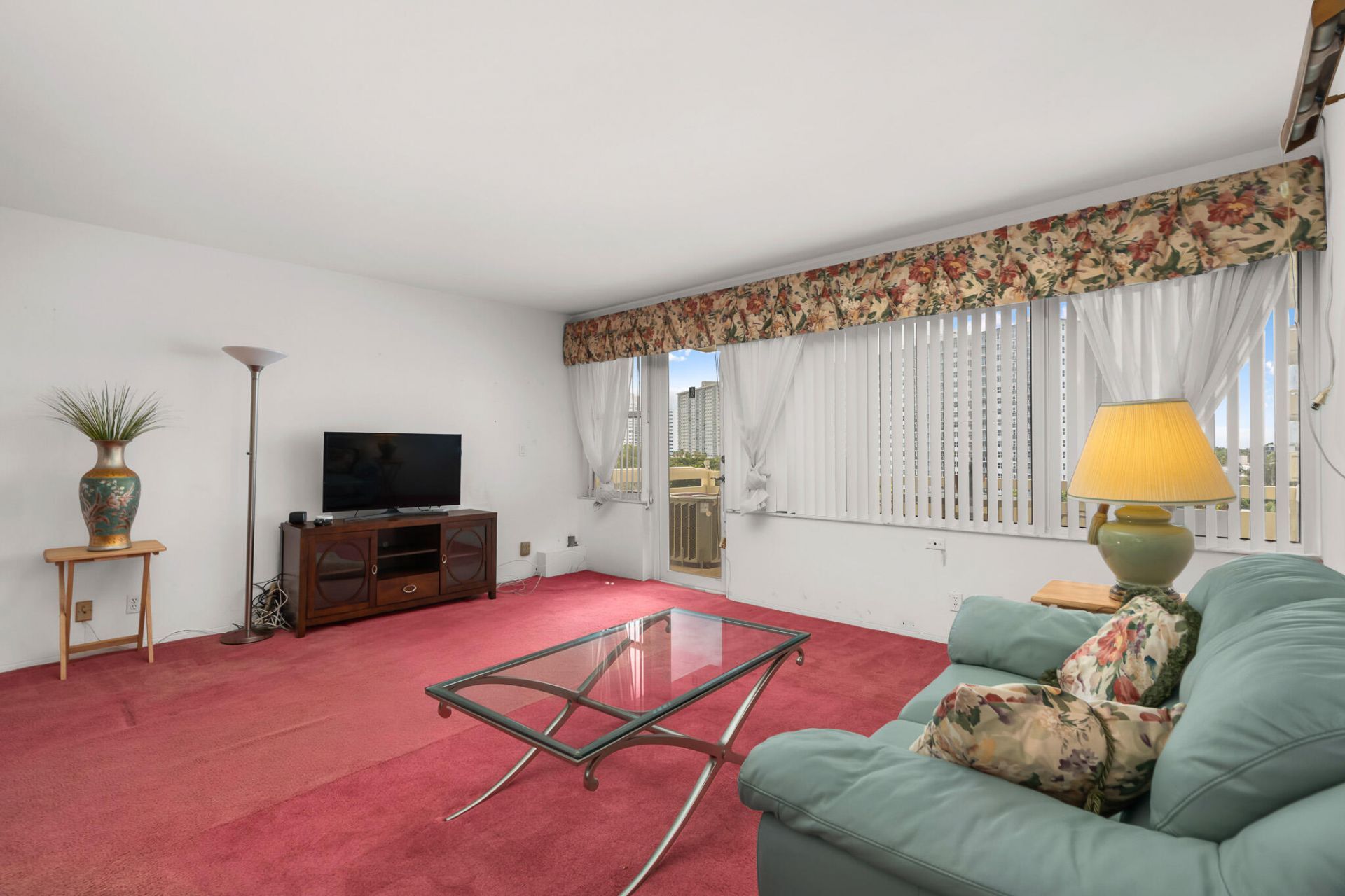 3200 NE 36th Street, Unit 618, Fort Lauderdale, FL 33308 Photo