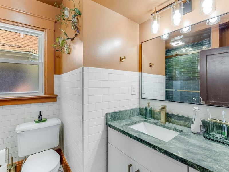 2623 Ashland Avenue, Cincinnati, OH 45206 Photo 13