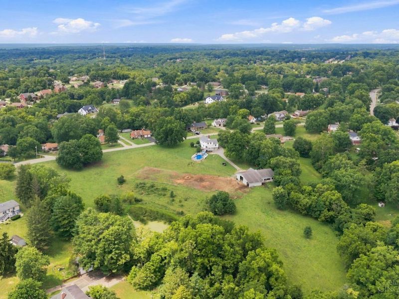 2368 Van Blaricum Road, Green Township, OH 45233 Photo 4