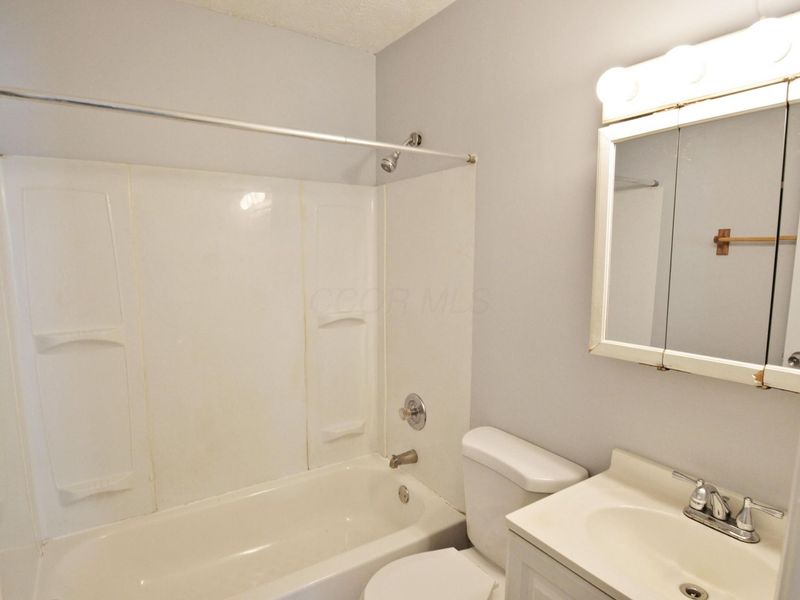 3151 Ridge Avenue , Unit A & B, Columbus, OH 43204 Photo 11