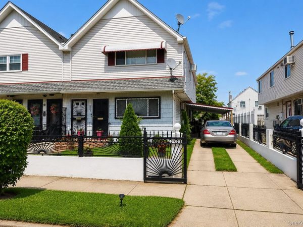 6-24 Beach 64th Street , Arverne, NY 11692