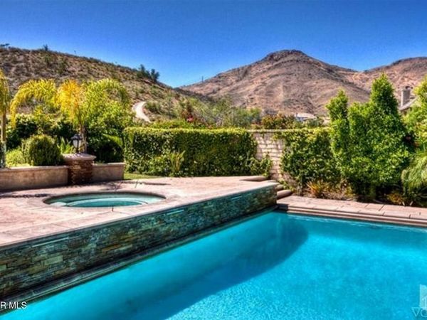 151 Via Mirabella, Newbury Park, CA 91320