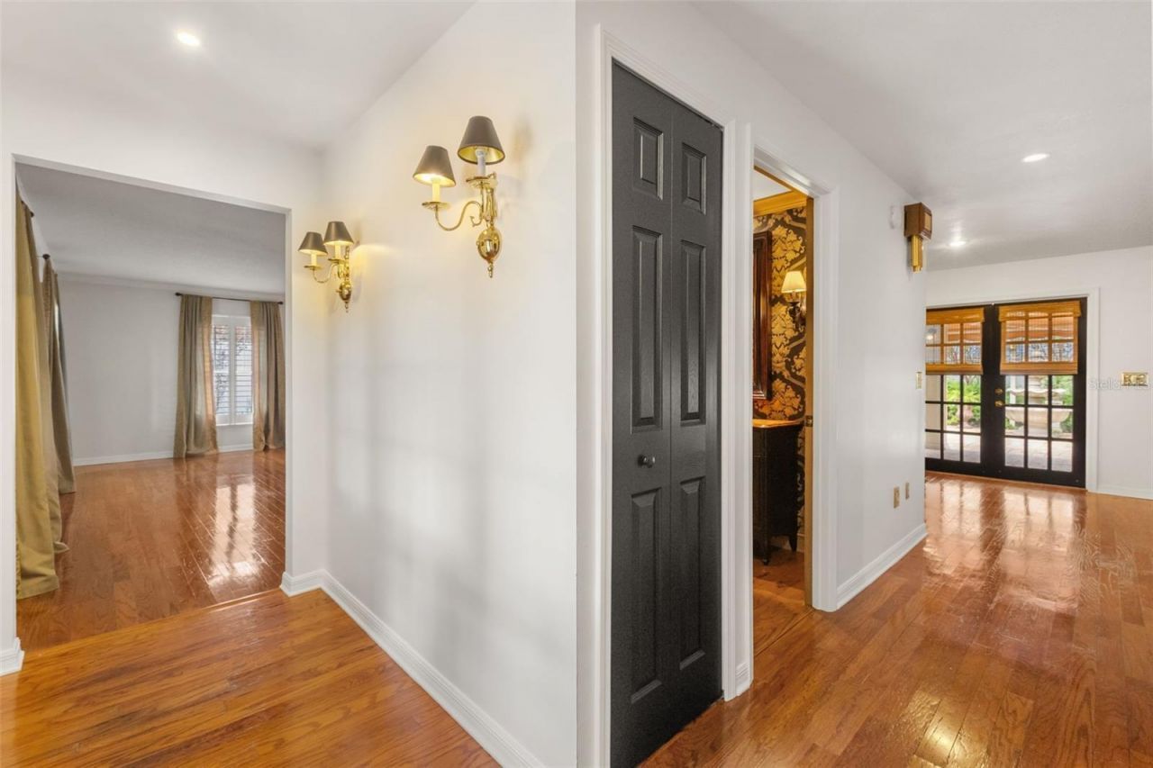 900 Lenmore Court, Orlando, FL 32812 Photo