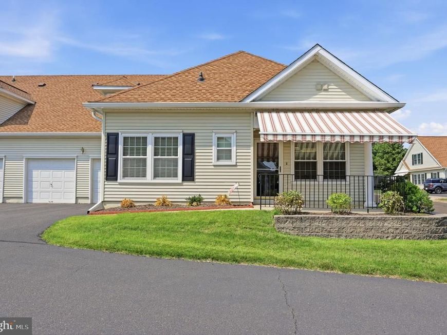 52 Avenrowe Court, Fairless Hills, PA 19030 Main Photo