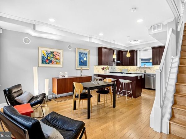 931 E MOYAMENSING AVENUE, PHILADELPHIA, PA 19147