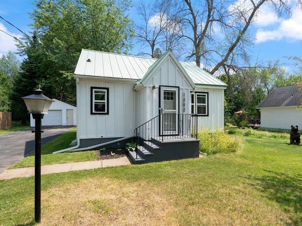 1302 Eklund Avenue , Duluth, MN 55811