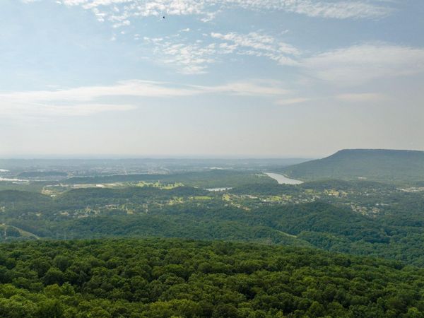 932 Cumberland Road , Chattanooga, TN 37419