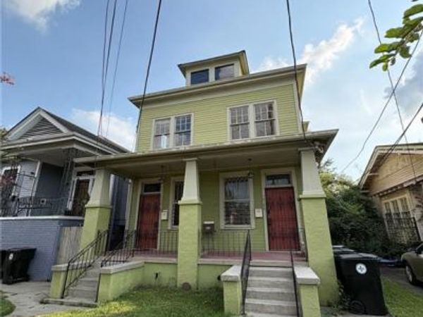 7816 S CLAIBORNE Avenue, New Orleans, LA 70125
