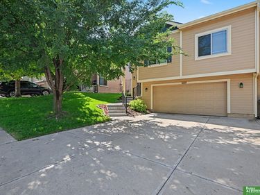 16313 Browne Street, Omaha, NE 68116