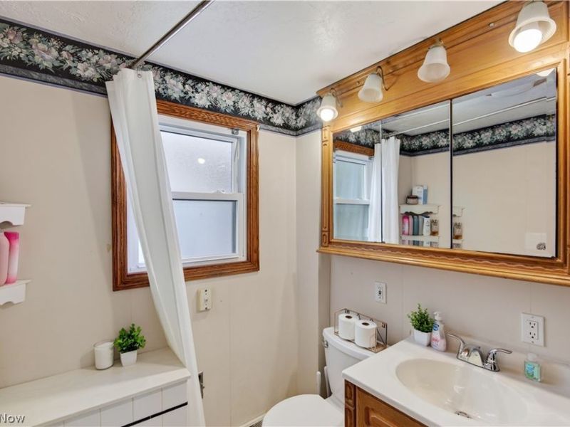 1111 Spring Road, Cleveland, OH 44109 Photo 26