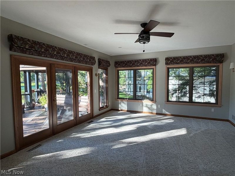 4063 Dunoon Circle NW, Canton, OH 44718 Photo 12