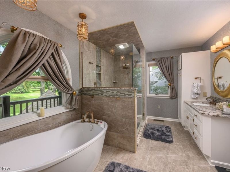 4063 Dunoon Circle NW, Canton, OH 44718 Photo 21